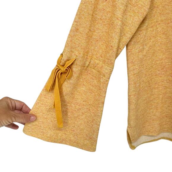 Max Studio Weekend Heather Yellow Bell Sleeve Sweater Top Large - Picture 2 of 7